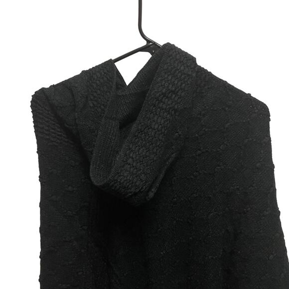 Bon Voyage Black Asymmetrical Fringe Hooded Poncho Sweater Small NWT - Picture 6 of 6